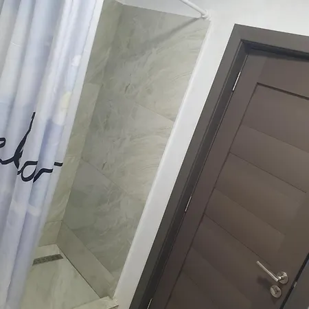 아파트 2 Aproape De Plaja *